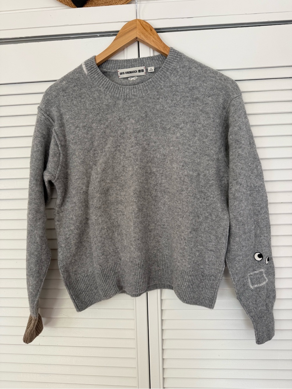 Anya Hindmarch x UNIQLO 100% Wool Gray Sweater Size S